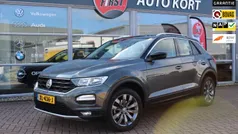 Grijs Gebruikt 2019 VW T-Roc Style SUV | € 23.999 (Eerlijke prijs)