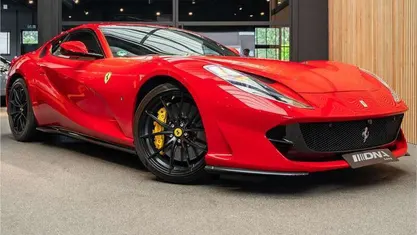 Rood Gebruikt 2018 Ferrari 812 Coupé | € 319.995 (Goede deal)