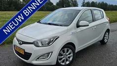 Wit Gebruikt 2013 Hyundai i20 Hatchback | € 4.999 (Eerlijke prijs)