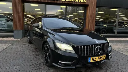 Zwart Gebruikt 2011 Mercedes CLS350 AMG Sedan | € 16.900 (Super prijs)