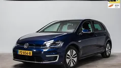 Blauw Gebruikt 2017 VW e-Golf Hatchback | € 11.450 (Eerlijke prijs)