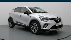 Gris highland (grijs metallic) Gebruikt 2023 Renault Captur Techno SUV | € 26.990 (Eerlijke prijs)