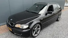 Zwart Gebruikt 2002 BMW 330 Executive Stationwagen | € 4.750 (Eerlijke prijs)