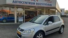 Grijs, metallic lak Gebruikt 2009 Suzuki SX4 MPV | € 6.499 (Eerlijke prijs)