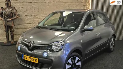 Grijs Gebruikt 2018 Renault Twingo Collection Hatchback | € 10.999 (Eerlijke prijs)