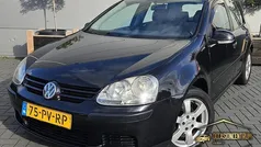 Zwart Gebruikt 2005 VW Golf IV Sportline Hatchback | € 2.495 (Eerlijke prijs)