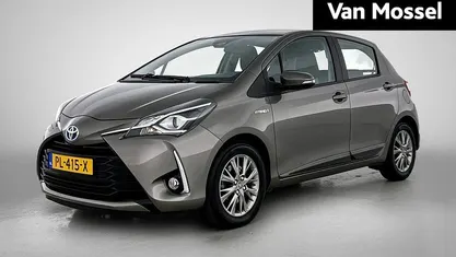 Occasion 2017 Toyota Yaris Hybrid Executive Hatchback | € 13.940 (Eerlijke prijs)