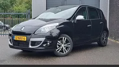 Gebruikt 2010 Renault Scénic III MPV | € 2.250 (Eerlijke prijs)