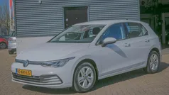 Gebruikt 2021 VW Golf VIII Hatchback | € 18.750 (Goede deal)