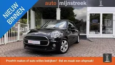 Zwart Gebruikt 2017 Mini Cooper Business Hatchback | € 13.900 (Eerlijke prijs)