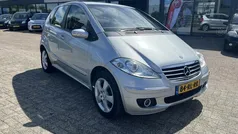 Grijs, metallic lak Gebruikt 2005 Mercedes A170 Classic MPV | € 2.999 (Eerlijke prijs)