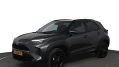 Grijs Gebruikt 2023 Toyota Yaris Cross Business Edition SUV | € 24.500 (Goede deal)