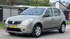 Gebruikt 2009 Dacia Sandero Ambiance Hatchback | € 3.250 (Eerlijke prijs)
