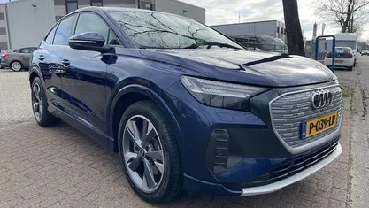 Occasion Audi Q4 Sportback e-tron Competition 150 kW (204 PK) 2021 Blauw SUV