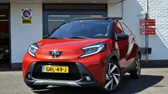 Rood Gebruikt 2022 Toyota Aygo Envy Hatchback | € 22.700 (Eerlijke prijs)