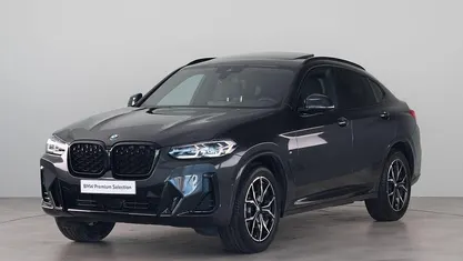 Grijs, metallic lak Gebruikt 2024 BMW X4 Comfort Edition SUV | € 64.950 (Eerlijke prijs)