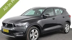 Zwart Gebruikt 2021 Volvo XC40 Momentum SUV | € 24.450 (Goede deal)