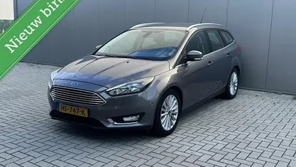 Bruin Occasion 2015 Ford Focus Titanium Stationwagen | € 5.950 (Eerlijke prijs)