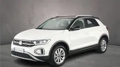 Gebruikt 2024 VW T-Roc Style SUV | € 32.500 (Eerlijke prijs)