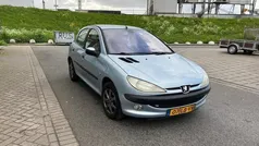 Grijs Gebruikt 2002 Peugeot 206 Hatchback | € 700 (Goede deal)