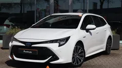 Wit Gebruikt 2020 Toyota Corolla Stationwagen | € 20.700 (Eerlijke prijs)