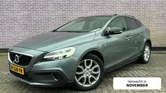 Gebruikt 2020 Volvo V40 CC Stationwagen | € 22.694 (Eerlijke prijs)