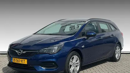 Occasion Opel Astra Edition 2021 Blauw Stationwagen