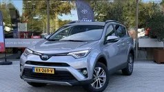 Gebruikt 2018 Toyota RAV4 SUV | € 25.450 (Eerlijke prijs)
