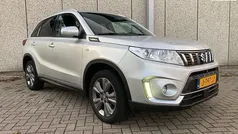 Gebruikt 2020 Suzuki Vitara SUV | € 20.795 (Eerlijke prijs)