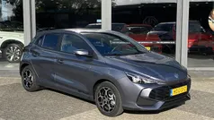 Grijs Gebruikt 2025 MG MG3 Luxury Hatchback | € 23.950 (Eerlijke prijs)