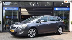 Grijs Gebruikt 2011 Opel Astra Cosmo Stationwagen | € 2.490 (Eerlijke prijs)