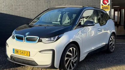 Wit Occasion 2019 BMW i3 Basis Hatchback | € 13.950 (Eerlijke prijs)