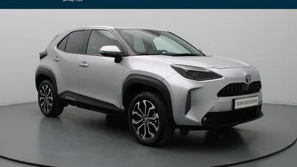 Occasion Toyota Yaris Cross Active 116 PK (85 kW) 2022 Grijs (metallic) SUV
