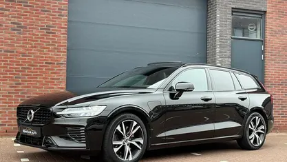 Occasion Volvo V60 R-Design 2026 Zwart Stationwagen