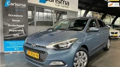 Blauw Gebruikt 2015 Hyundai i20 Hatchback | € 7.745 (Eerlijke prijs)