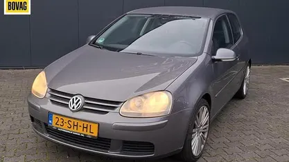 Grijs Gebruikt 2006 VW Golf IV Sportline Hatchback | € 1.950 (Goede deal)