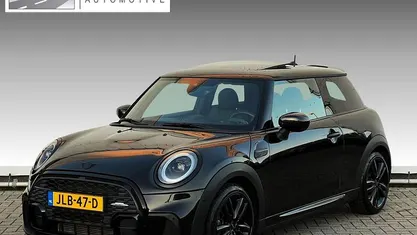 Zwart Gebruikt 2022 Mini John Cooper Works Hatchback | € 30.895 (Eerlijke prijs)