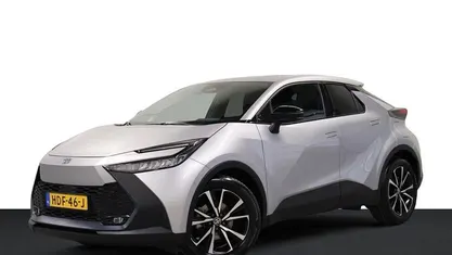 Occasion 2025 Toyota C-HR SUV | € 32.750 (Super prijs)