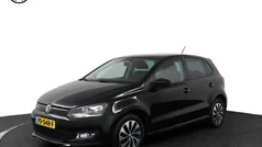Zwart Gebruikt 2017 VW Polo Edition Hatchback | € 12.285 (Eerlijke prijs)