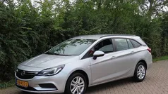 Grijs Gebruikt 2016 Opel Astra Edition Stationwagen | € 8.950 (Eerlijke prijs)
