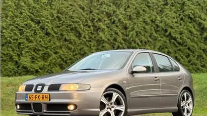Occasion 2004 Seat Leon Hatchback | € 3.920 (Eerlijke prijs)