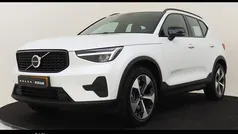 Gebruikt 2025 Volvo XC40 Plus SUV | € 43.890 (Eerlijke prijs)