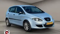 Blauw Gebruikt 2005 Seat Altea Reference MPV | € 750 (Super prijs)