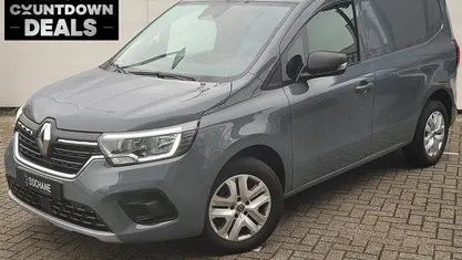 Grijs Gebruikt 2022 Renault Kangoo Luxe Van | € 15.957 (Eerlijke prijs)