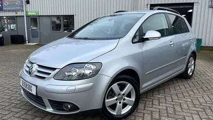 Zilver Gebruikt 2008 VW Golf Plus Cross Team MPV | € 3.990 (Goede deal)
