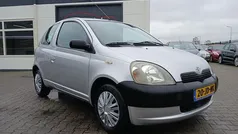 Gebruikt 2002 Toyota Yaris Hatchback | € 1.999 (Eerlijke prijs)