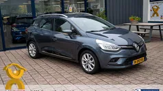 Grijs Gebruikt 2018 Renault Clio GrandTour Intens Stationwagen | € 9.940 (Eerlijke prijs)