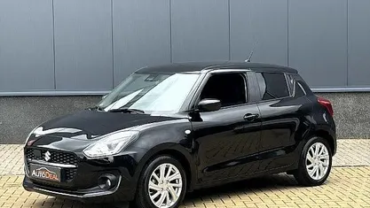 Occasion Suzuki Swift 83 PK (61 kW) 2023 Zwart, metallic lak Hatchback