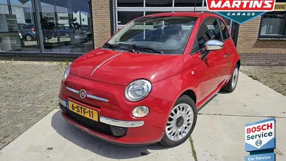 Rood Occasion 2013 Fiat 500 Easy Hatchback | € 5.745 (Eerlijke prijs)