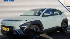 Groen Gebruikt 2024 Hyundai Kona Comfort SUV | € 30.690 (Eerlijke prijs)